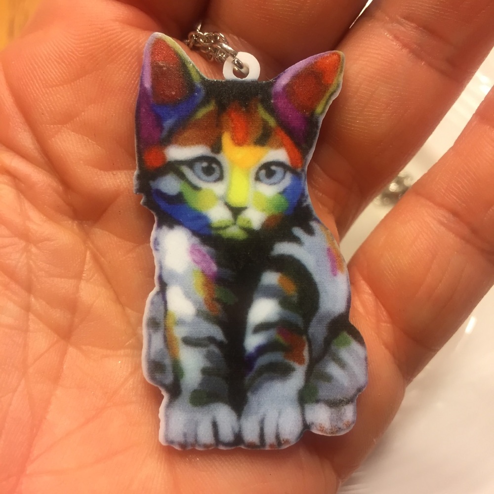 😺 Adorable artsy acrylic colorful kitty cat kitten necklace 🐱